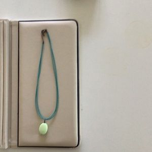 Turquoise double beaded chain with stone pendant